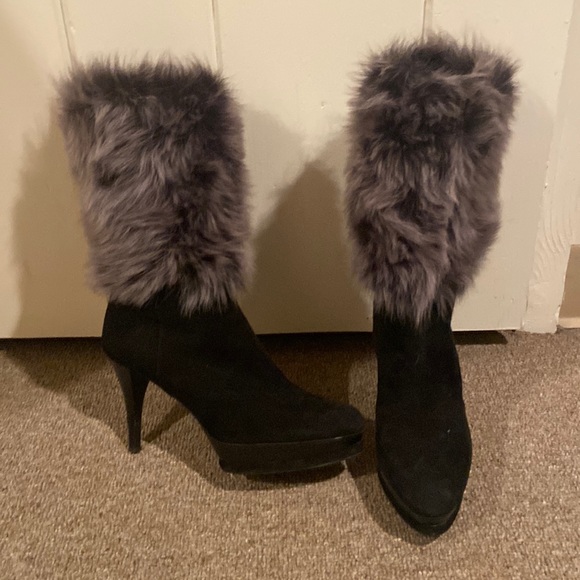 Stuart Weitzman platform bootie with fur. Gorgeous and warm for the winter! - Picture 1 of 5